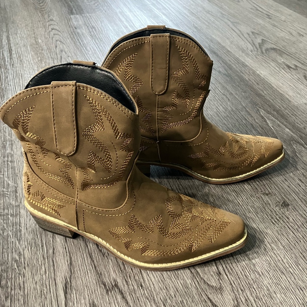 Women's Brown Ankle Cowboy Boots